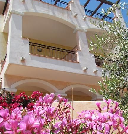 Residence Olimpo Santa Teresa Gallura Bagian luar foto