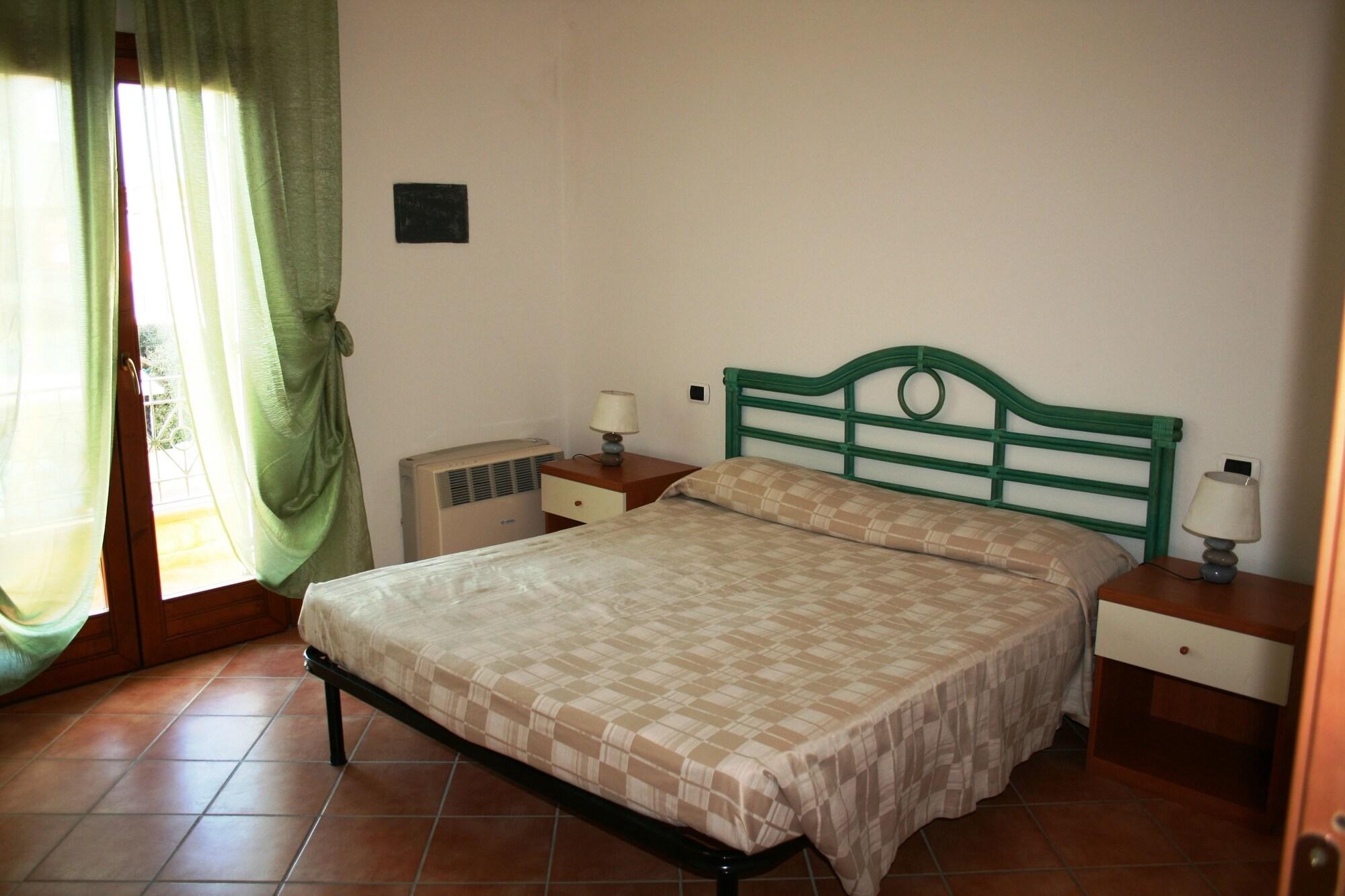 Residence Olimpo Santa Teresa Gallura Bagian luar foto