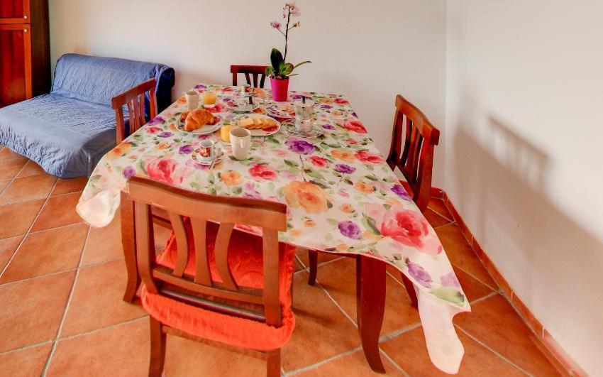 Residence Olimpo Santa Teresa Gallura Bagian luar foto