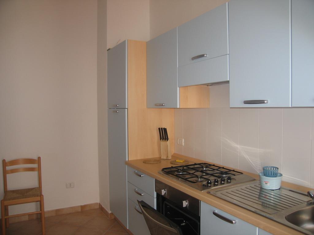 Residence Olimpo Santa Teresa Gallura Ruang foto